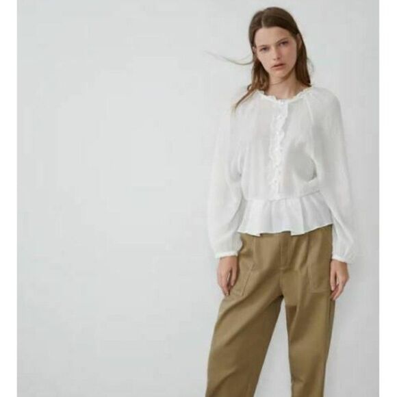 Zara Womans White Blouse Top Textured Weave Ruffle Size S NWT 3067/118 - Picture 1 of 7